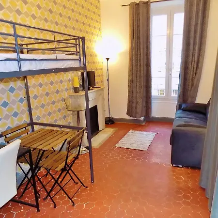 Riviera Bedrooms Garibaldi Republique *