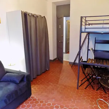 Riviera Bedrooms Garibaldi Republique * 니스