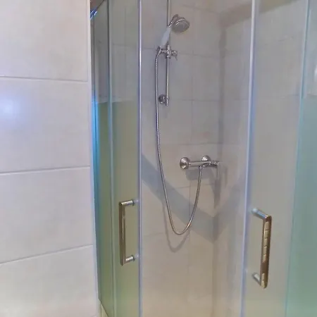 Riviera Bedrooms Garibaldi Republique 게스트하우스 니스